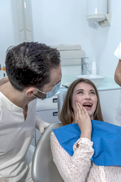 Best Emergency Root Canal Treatment in Marengo, IA
